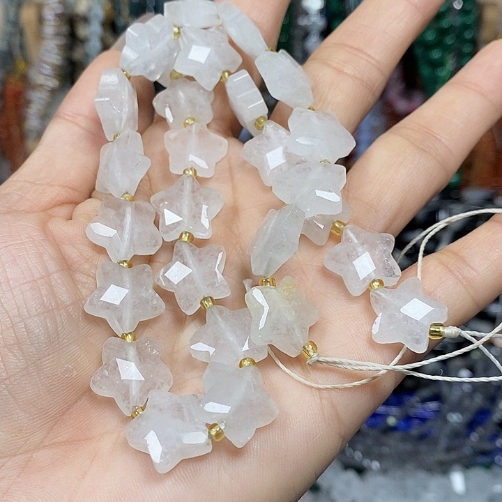 葡***萄玛瑙/玉髓未镶嵌珠宝半成品