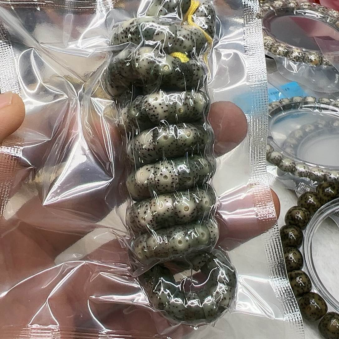 星月菩提手串106糯冰石玉星月菩提猪大肠108-9