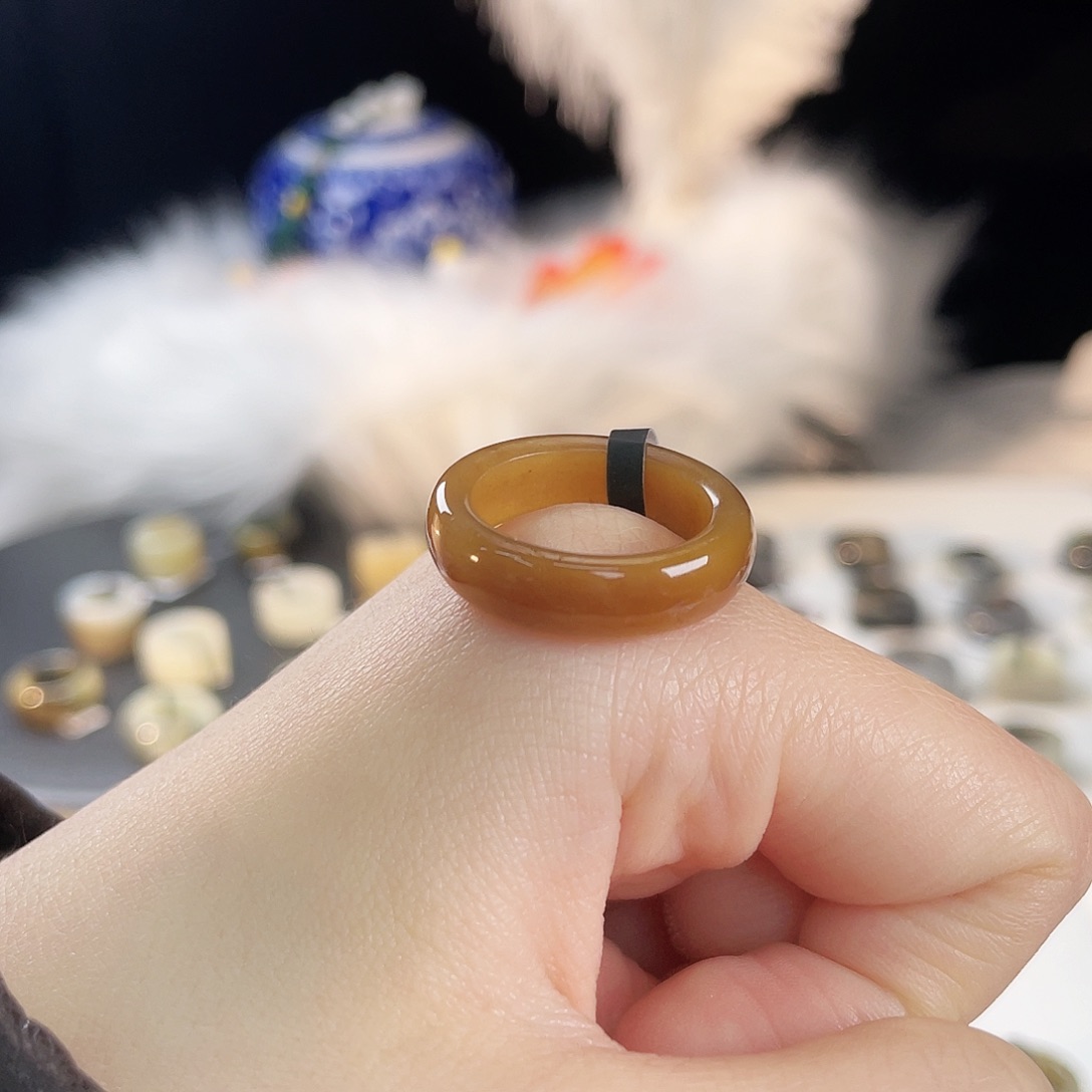 U***e和田玉未镶嵌戒指c15金橘糖泥鳅背17.4