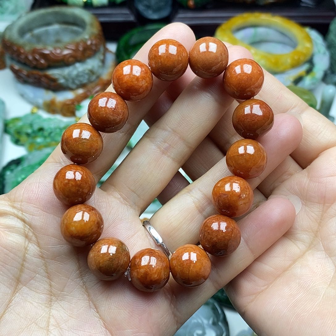 颈饰未镶嵌翡翠手串