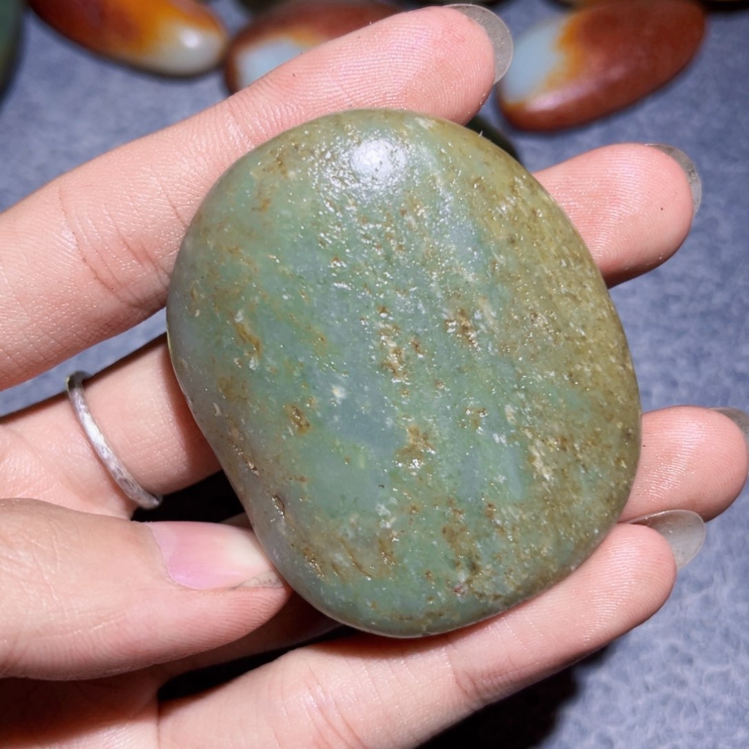 和田玉未镶嵌珠宝奇石