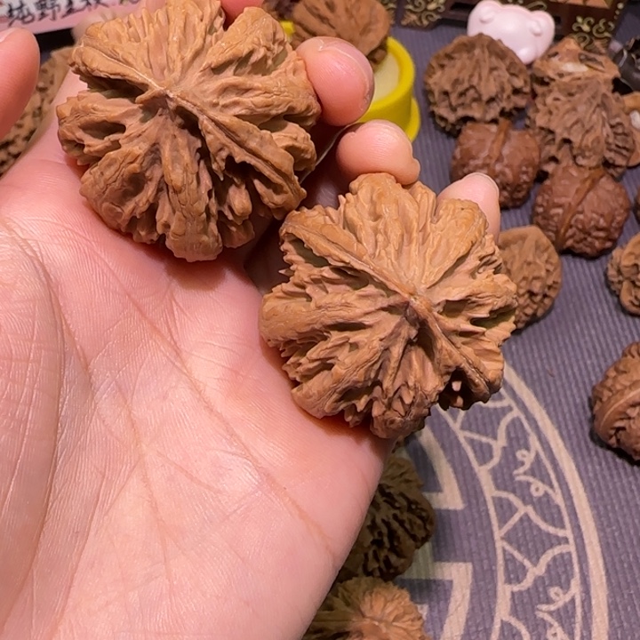 开****核桃秦岭文玩核桃13
