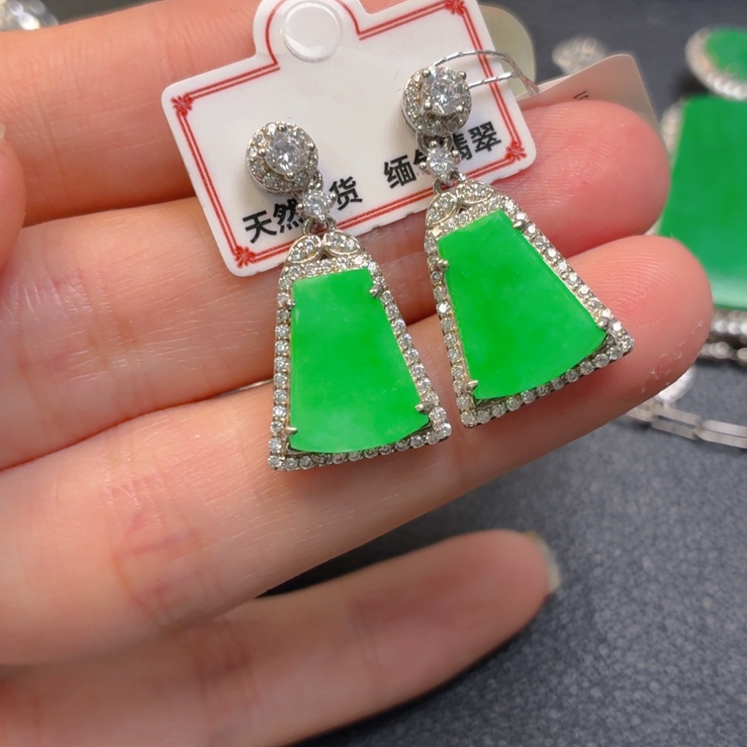 z***g翡翠银S925镶嵌吊坠(不含链)耳坠