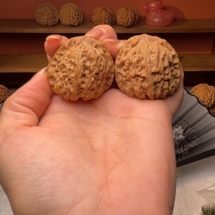 文玩核桃吊坠南疆38