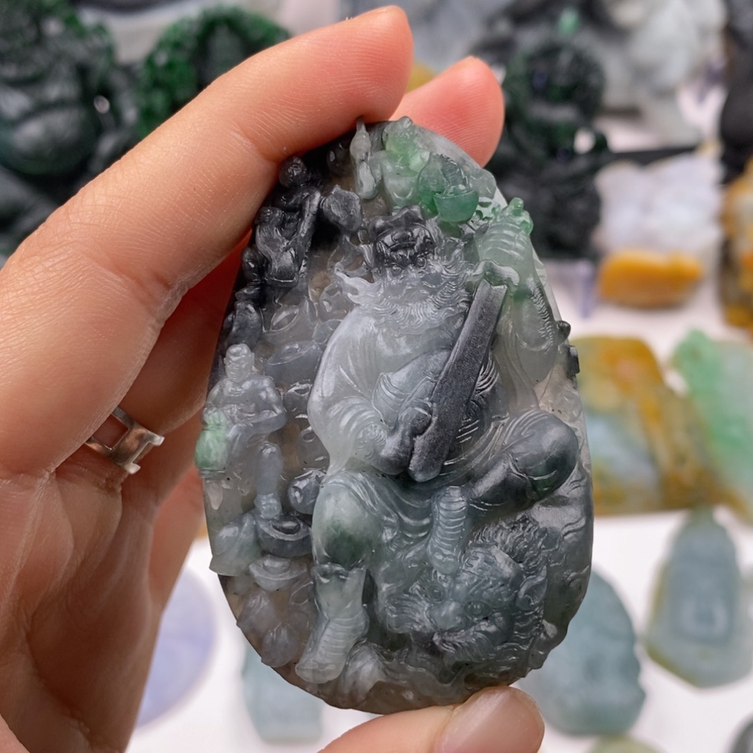 定制翡翠未镶嵌翡翠