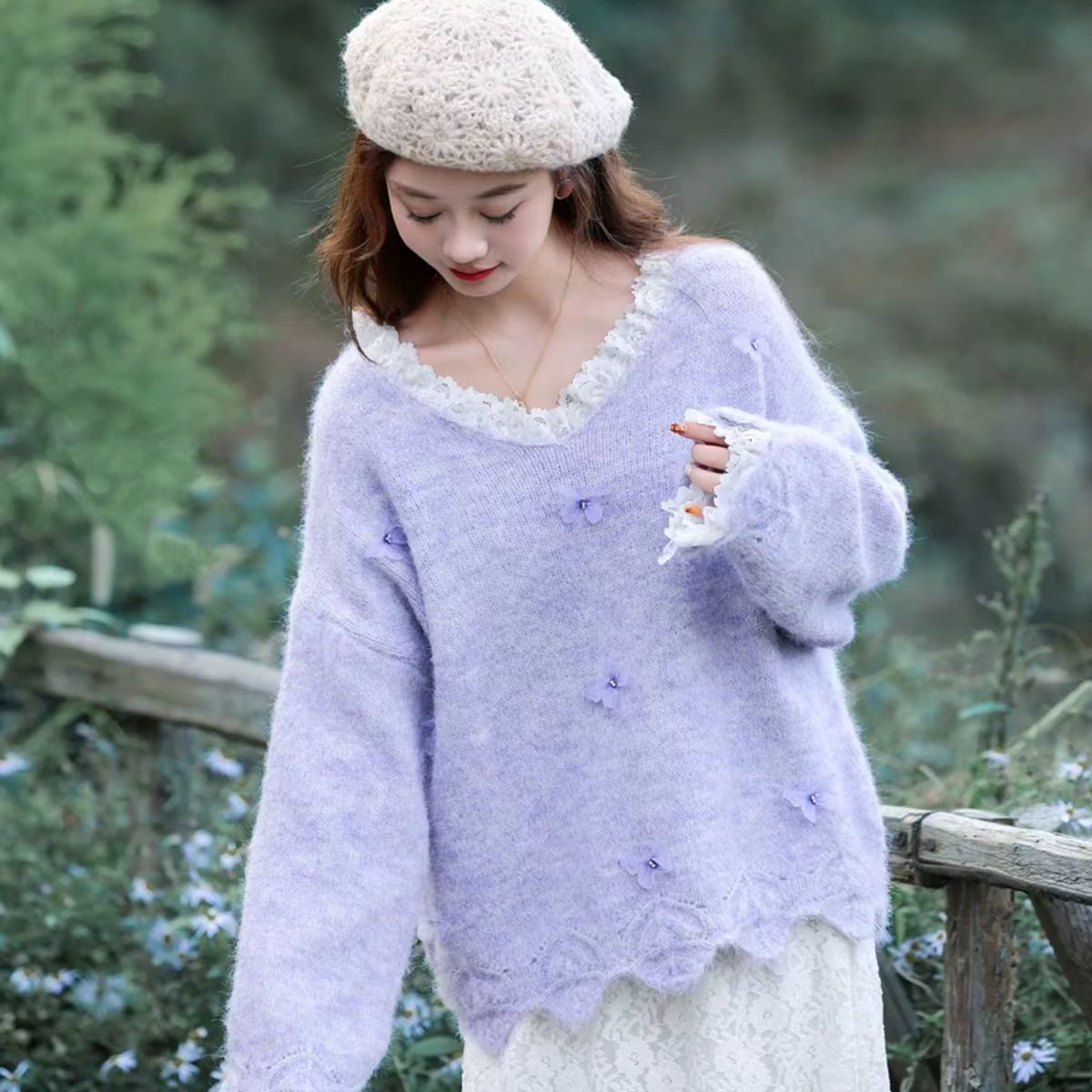 【优质款】孕妇装蕾丝蝴蝶设计针织紫色立体毛衣秋冬季宽松显瘦上衣