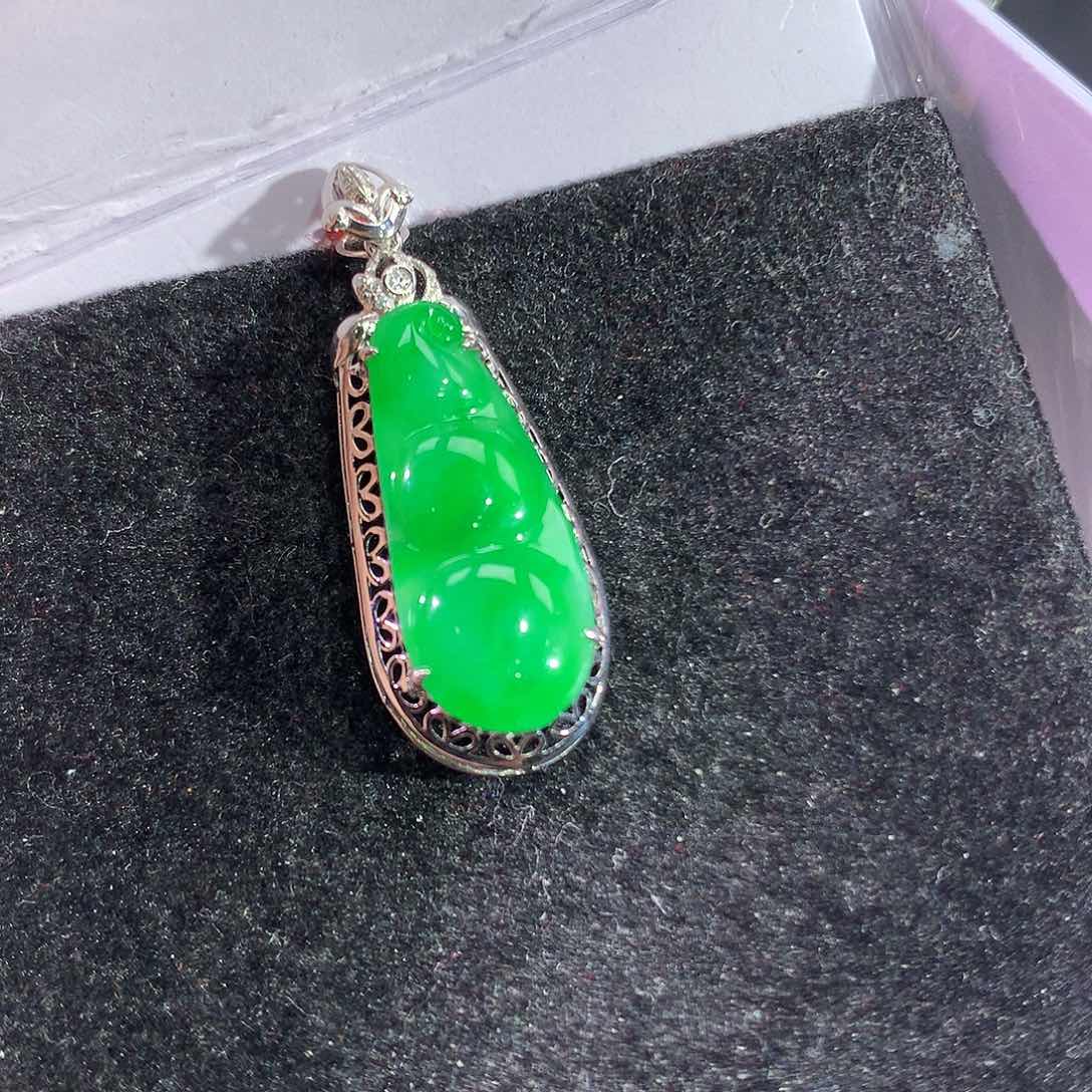 翡翠吊坠(赠链)18K金镶嵌陌**开