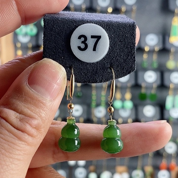 和田玉耳饰18K金镶嵌