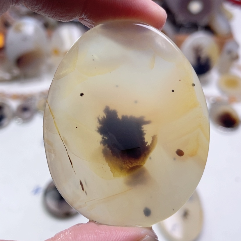 【闪购商品】玛瑙/玉髓颈饰未镶嵌