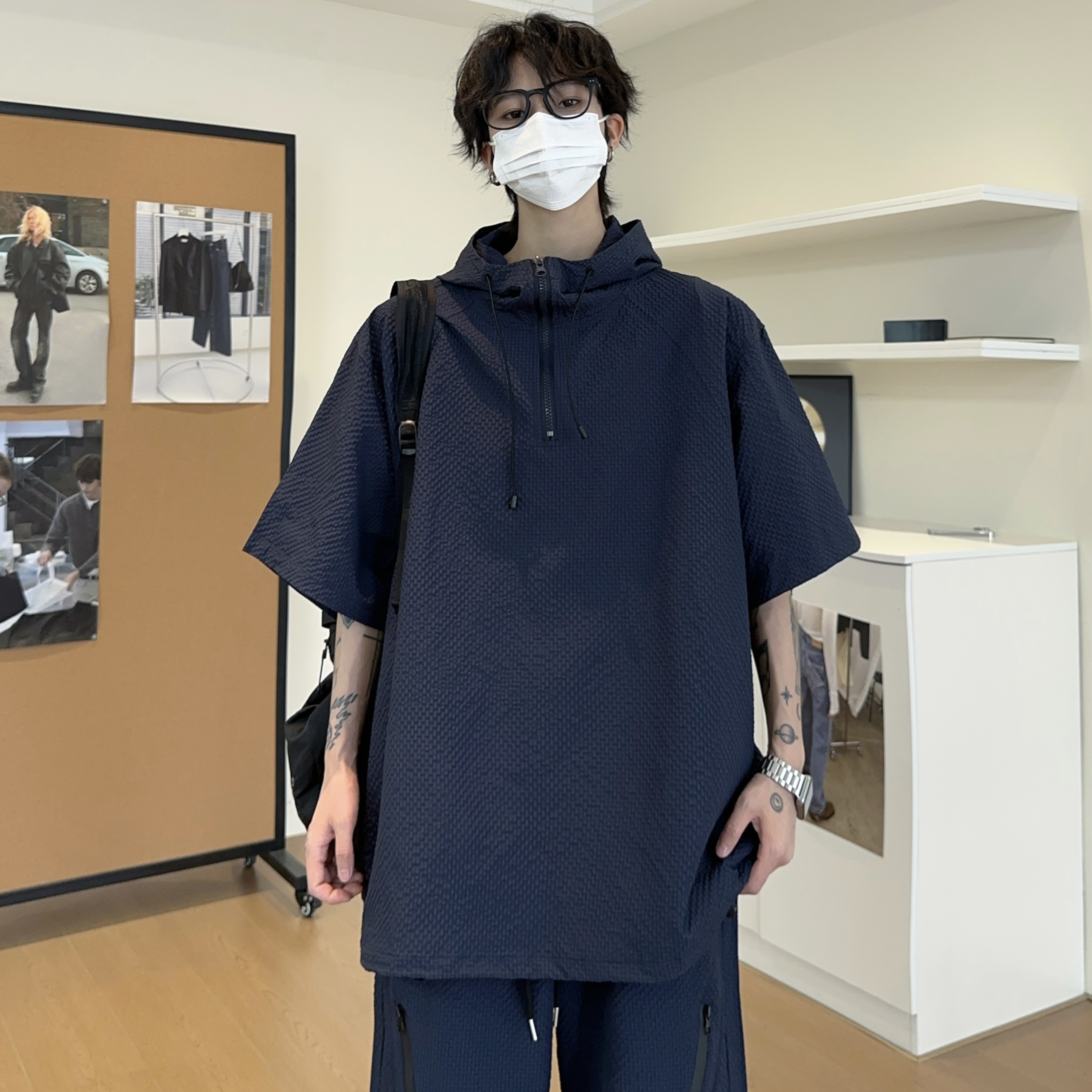 【连帽泡泡纱防晒套装】夏季潮男短袖男女情侣薄款百搭宽松T恤套装