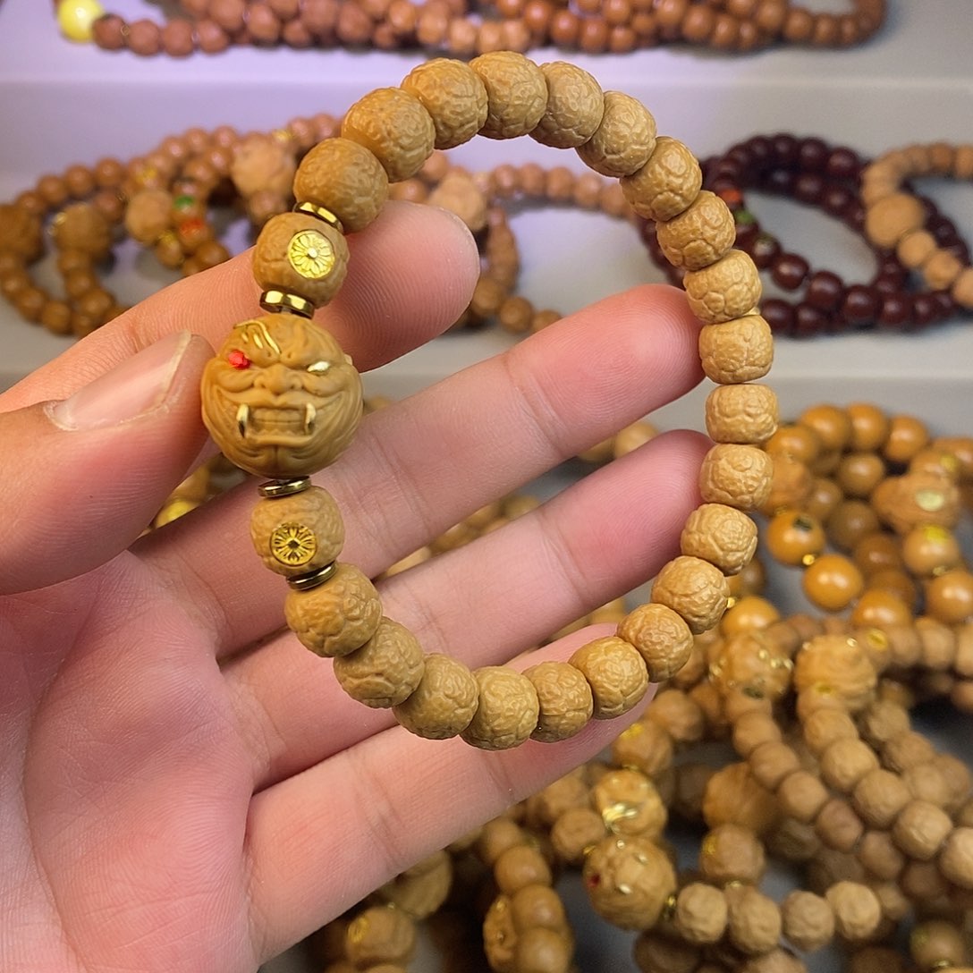 j***q手串猴头核桃饕餮狗王