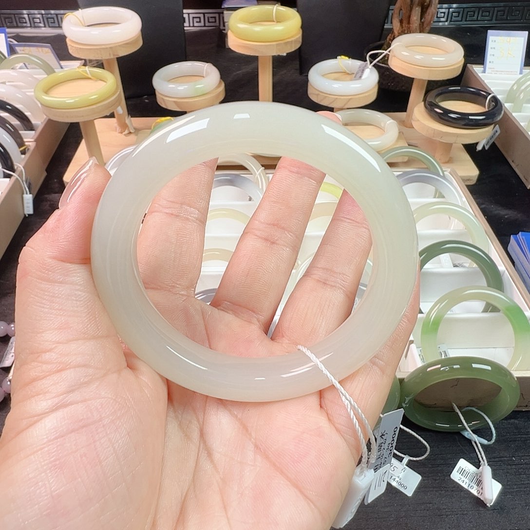 和田玉未镶嵌手镯58.2