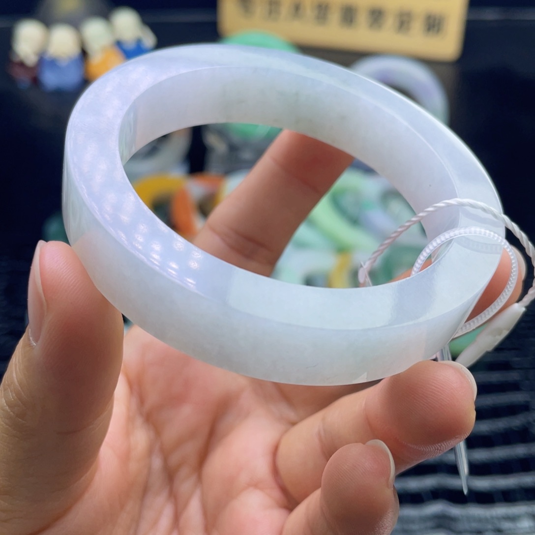 未镶嵌翡翠定制翡翠