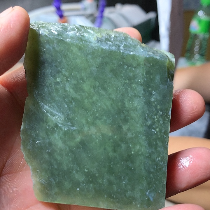 颈饰未镶嵌和田玉（糖玉）