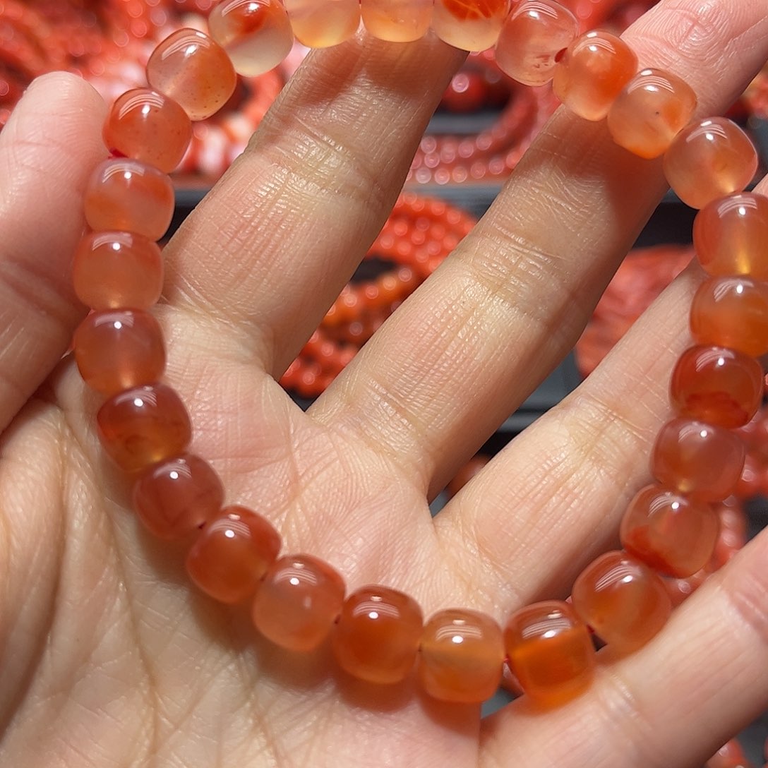 南红玛瑙手链未镶嵌