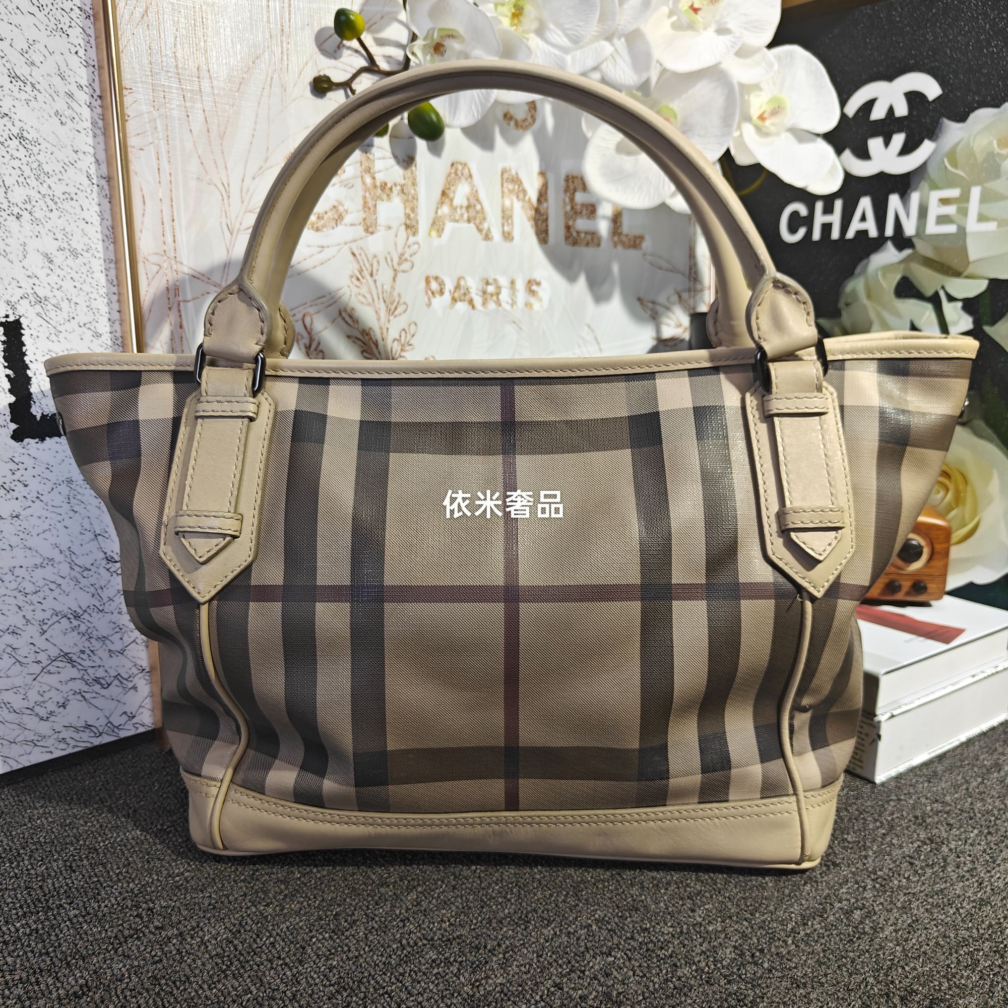 95新 BURBERRY/博柏利 Burberry手提包G25101989尺寸33*26