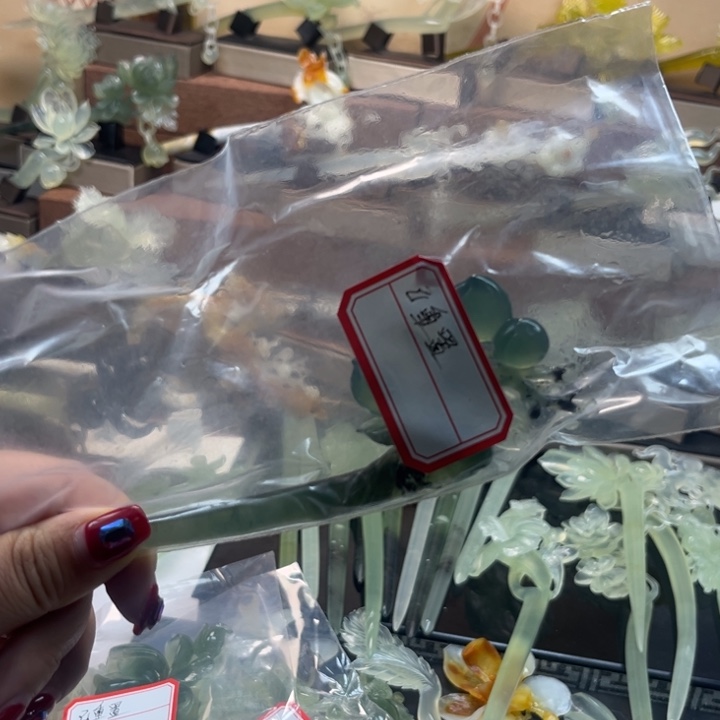 心***知蛇纹石玉合金发饰