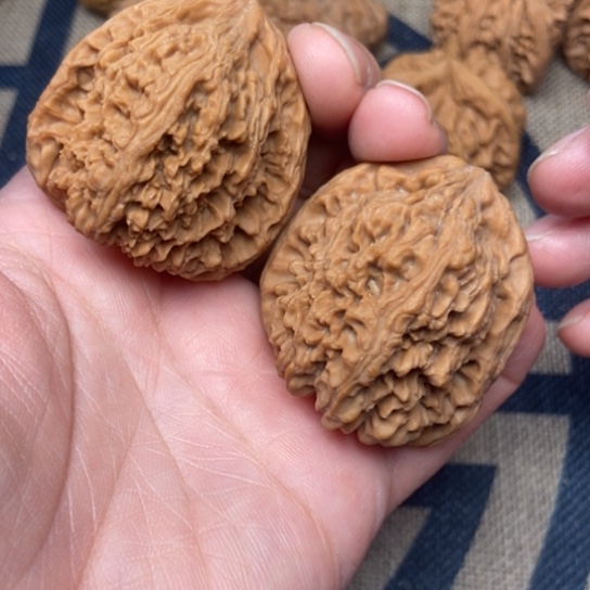 吊坠文玩核桃三角疆