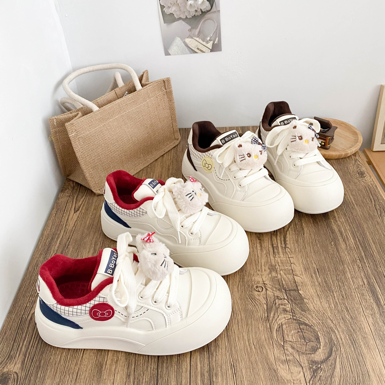 希玥冬季加绒面包鞋女款小猫丑萌鞋百搭休闲增高厚底设计感板鞋潮