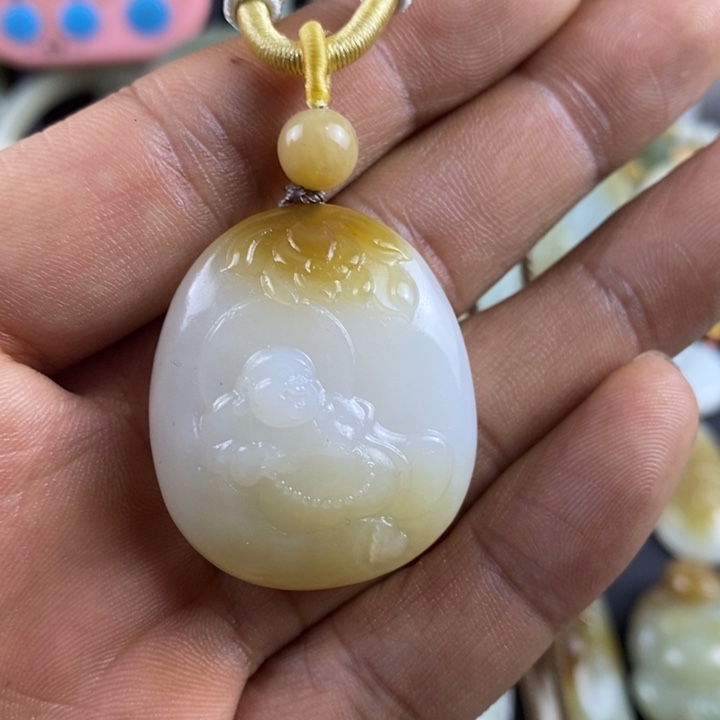 和田玉挂件未镶嵌