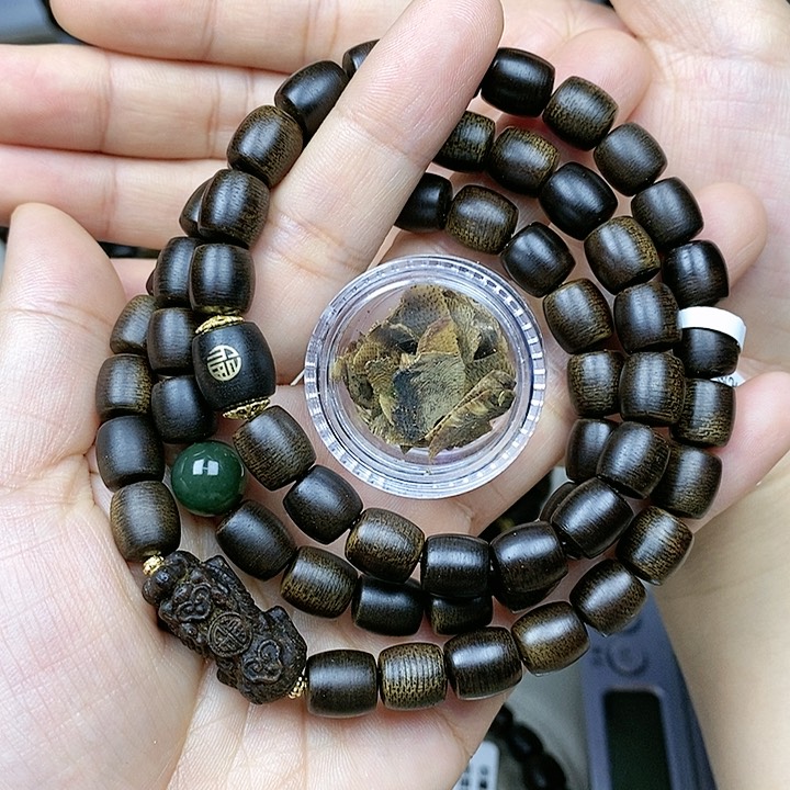 沉香沉香碎屑鹏*越南芽庄白棋楠定制款