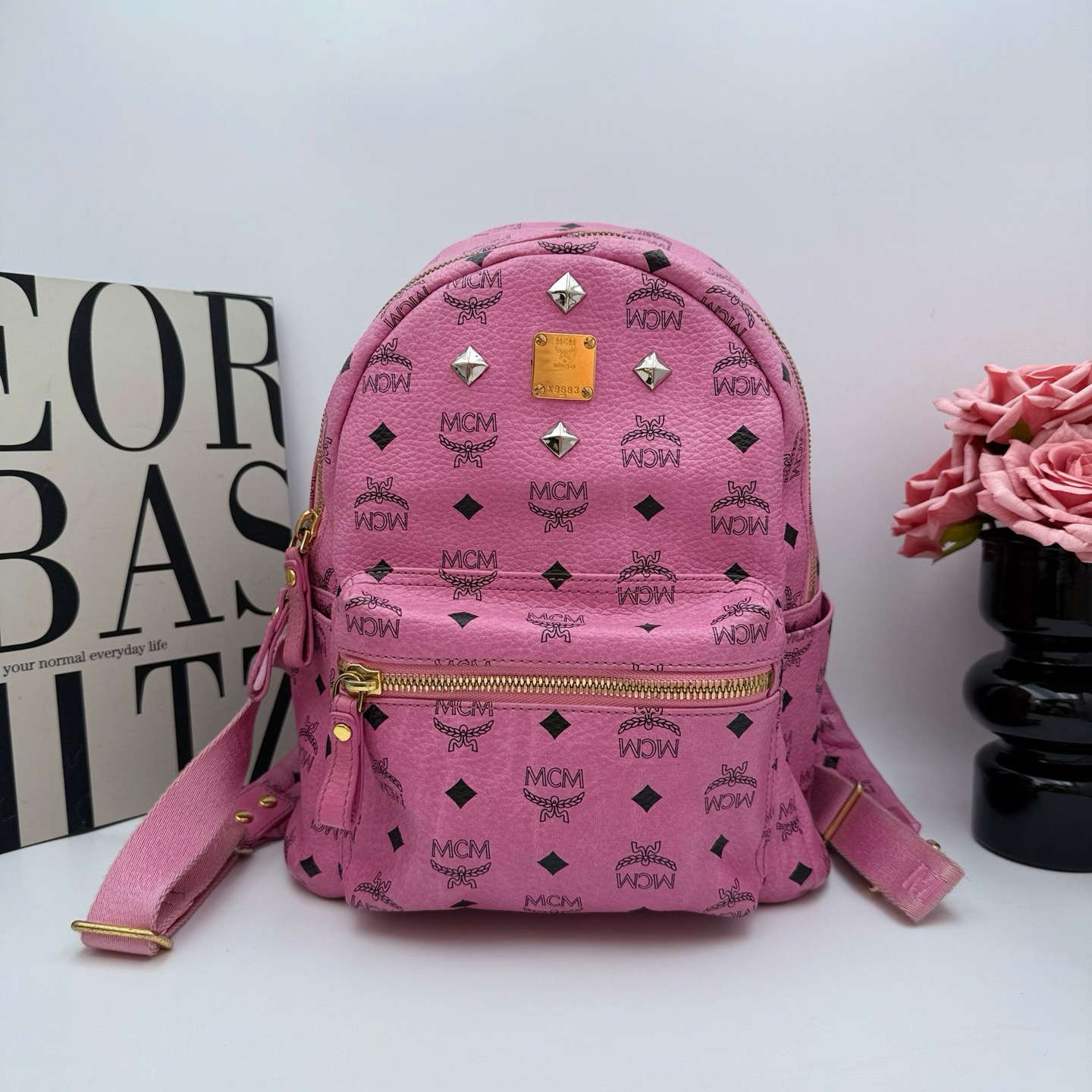 95新 MCM MCM xy 9143 粉色双肩包中号