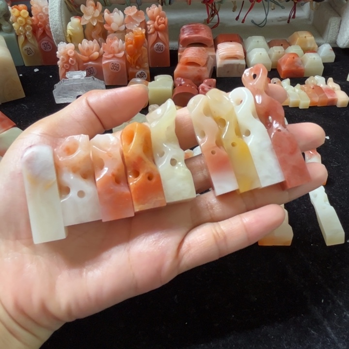 微***画老挝石老挝石。。。。。。。。