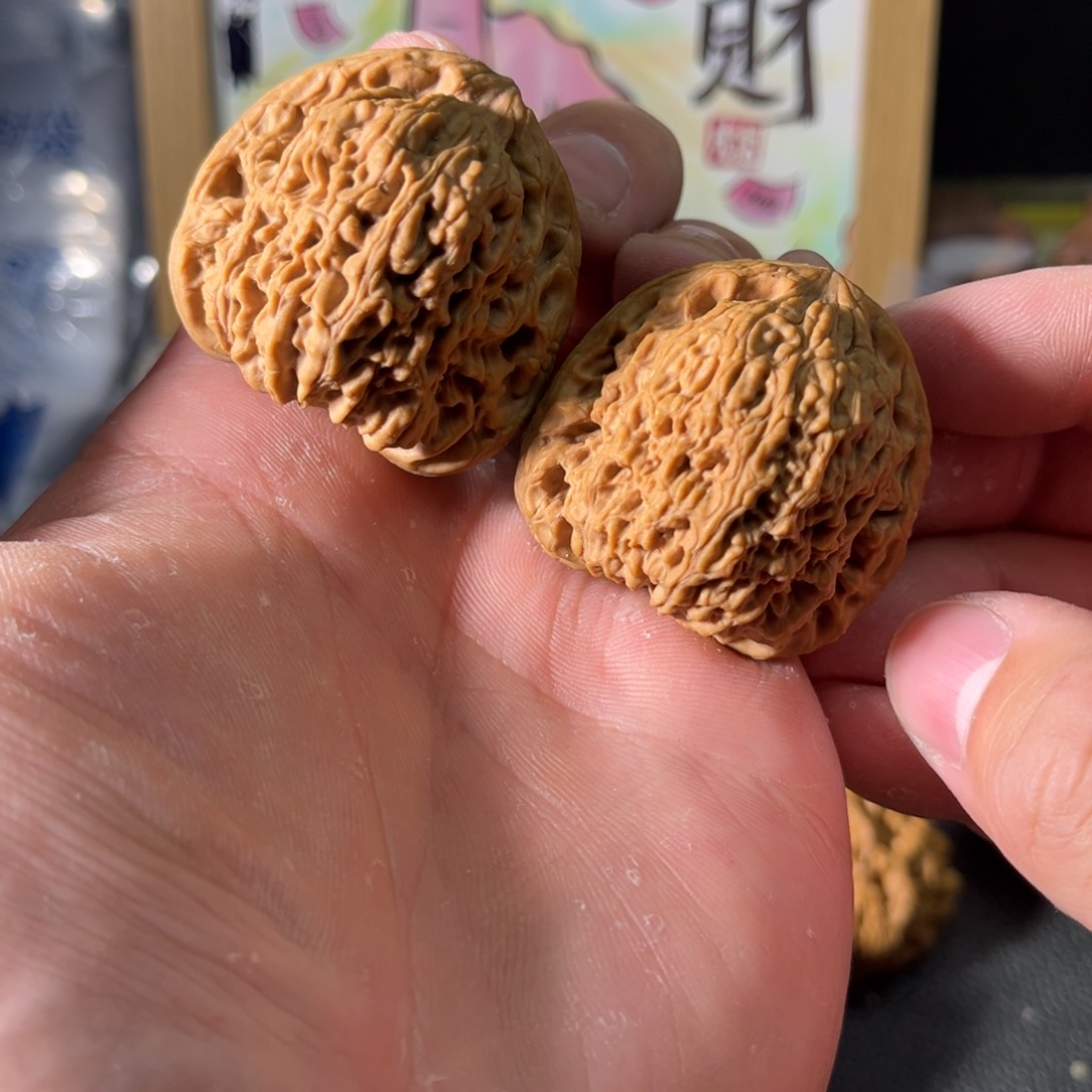 文玩核桃把件k南疆