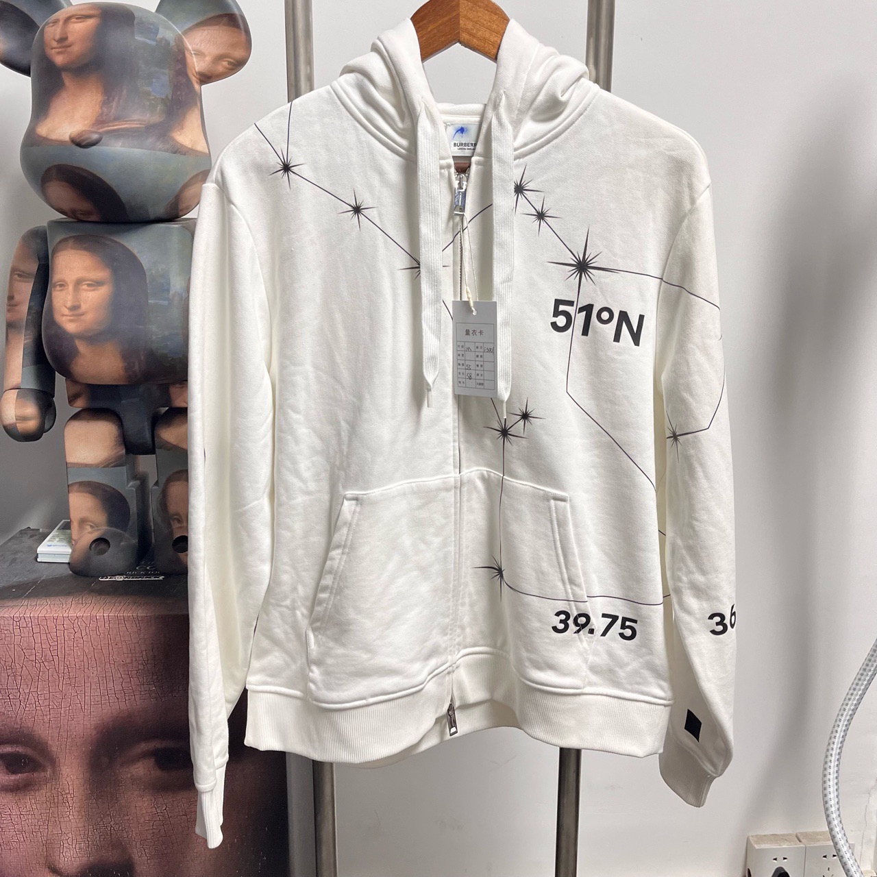 未使用 BURBERRY/博柏利 星座拉链外套 I3001 M衣长58胸围55编码3