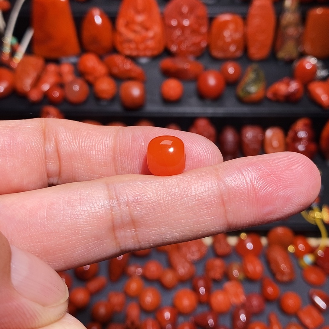 明***南红玛瑙未镶嵌老型9.9