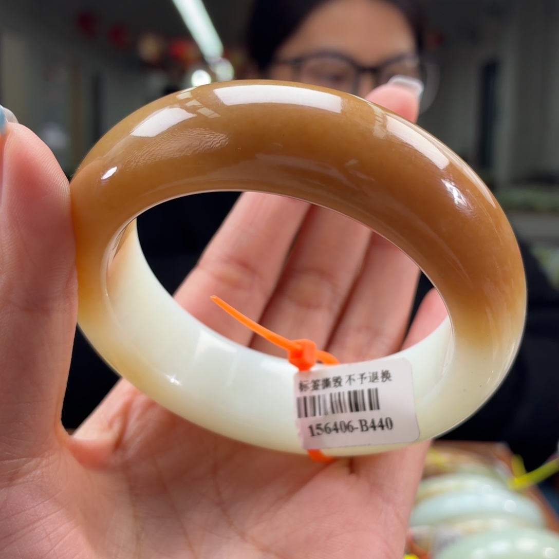 和田玉未镶嵌手镯58/59