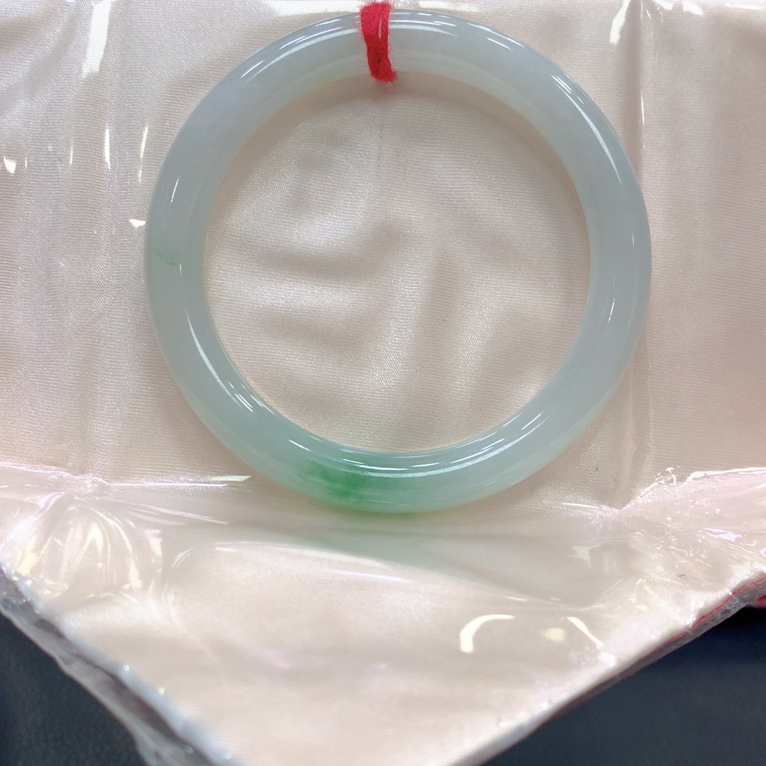 翡翠未镶嵌手镯翡翠23