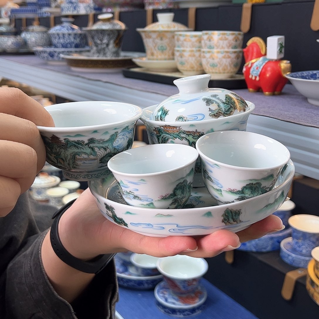 我们的目标是成为一个优秀的人