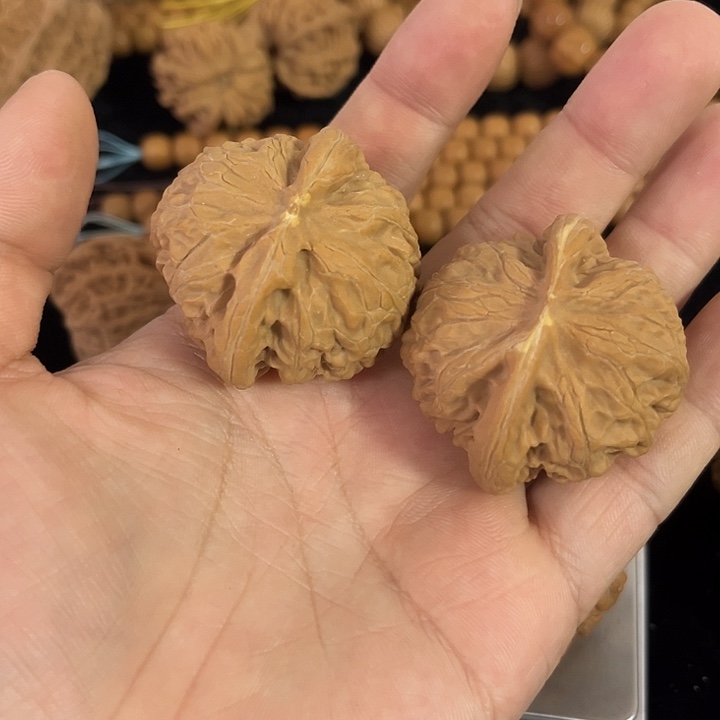 把件文玩核桃42左右宫灯，编号013