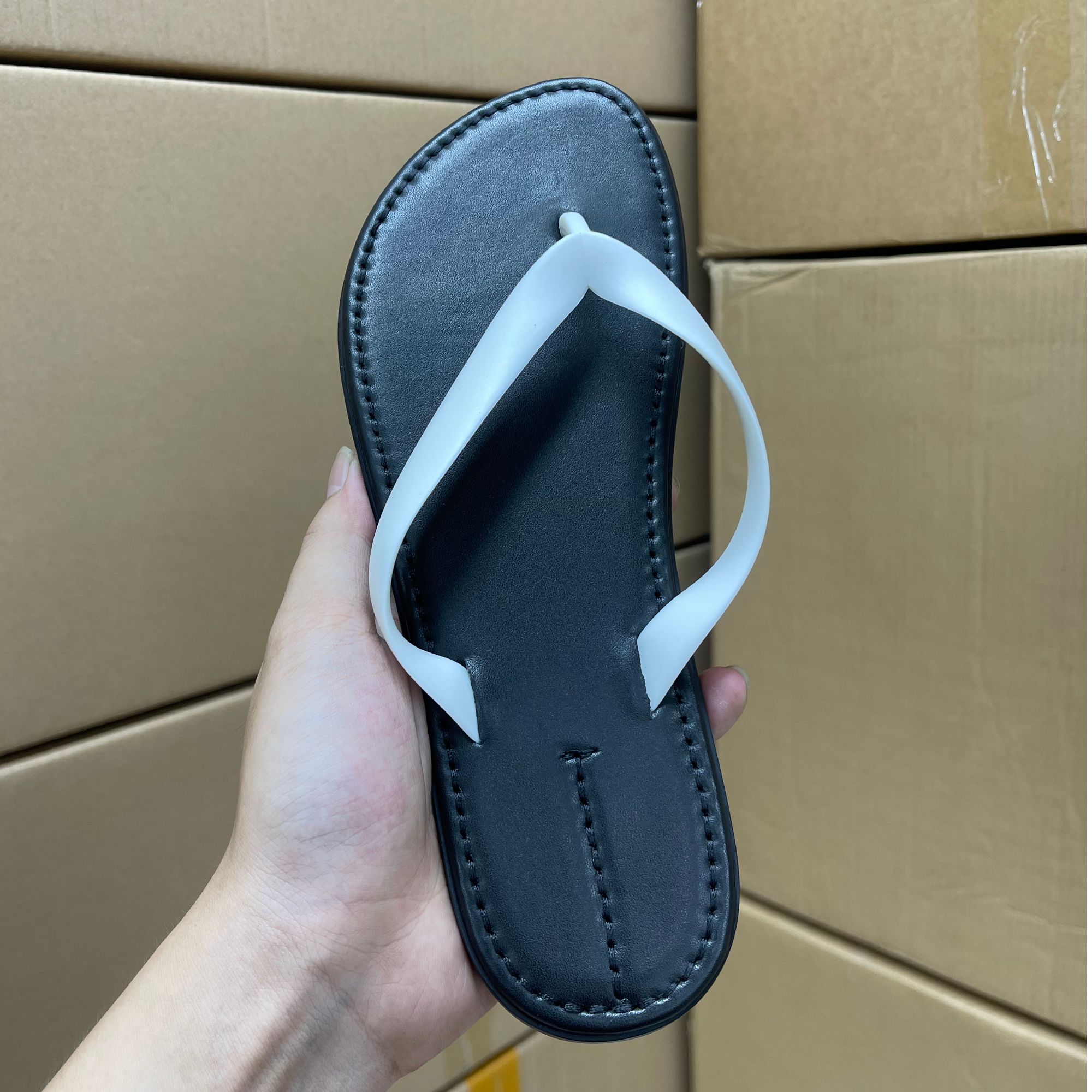 A661-700新款女士休闲舒适防滑皮靴百搭真皮潮流