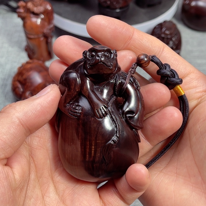 把件黄花梨/降香黄檀猴子