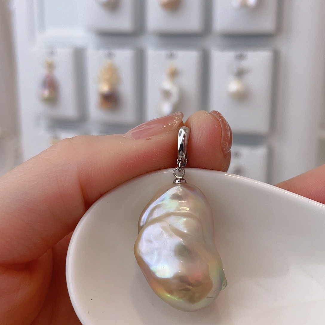 淡水珍珠颈饰银S925镶嵌哈*