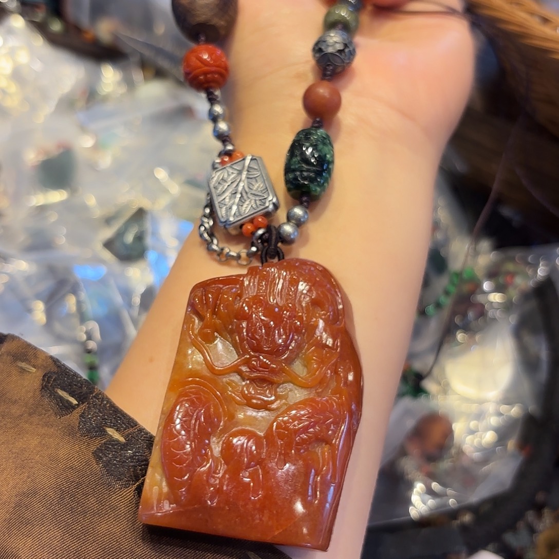 翡翠未镶嵌颈饰原创