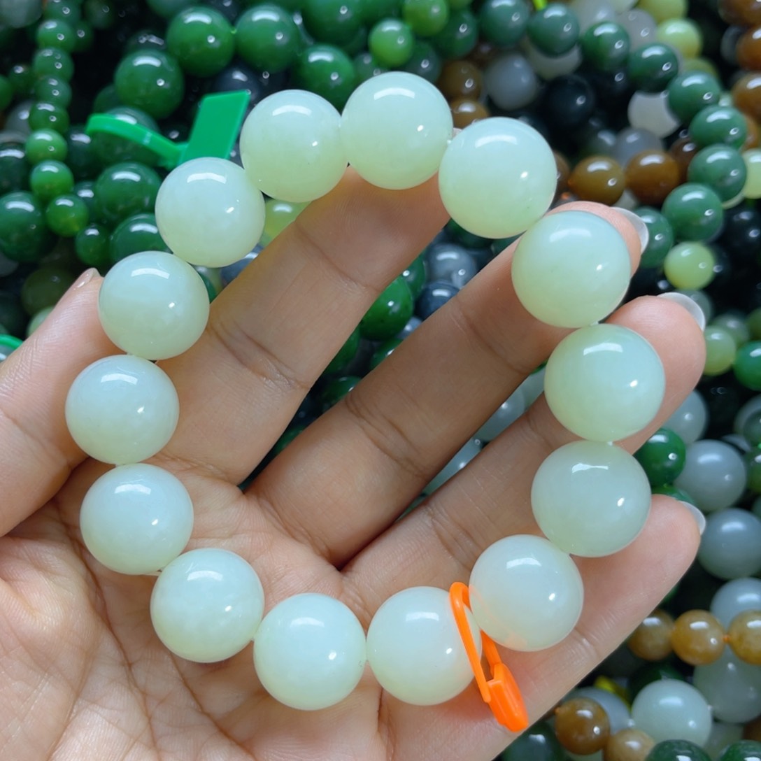 手链未镶嵌和田玉