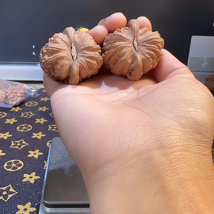 *****桃核吊坠核桃核桃