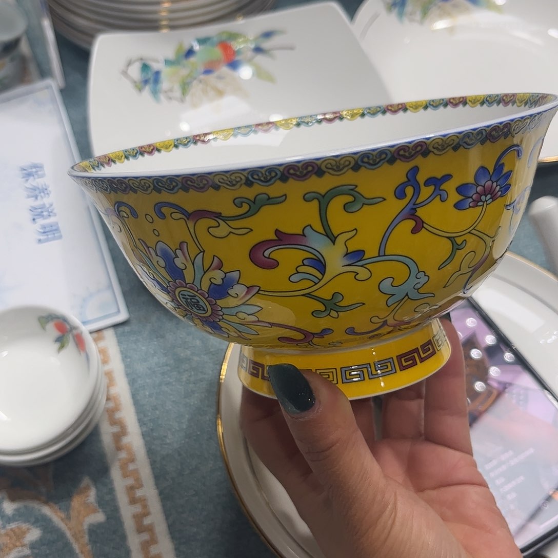 瓷片黄色面碗四个微瑕