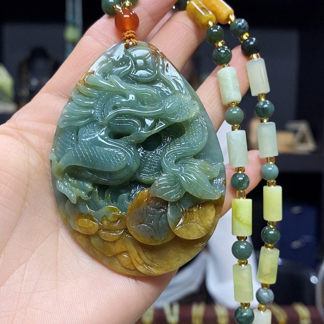 岫玉挂件吊坠未镶嵌