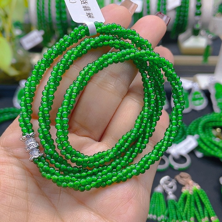 翡翠颈饰未镶嵌麻花项链