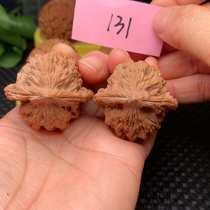 【闪购商品】把件文玩核桃39.5麦穗虎头131