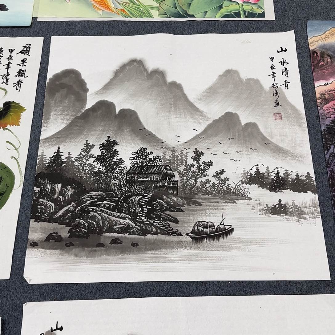 国画尺寸70X70手绘作品