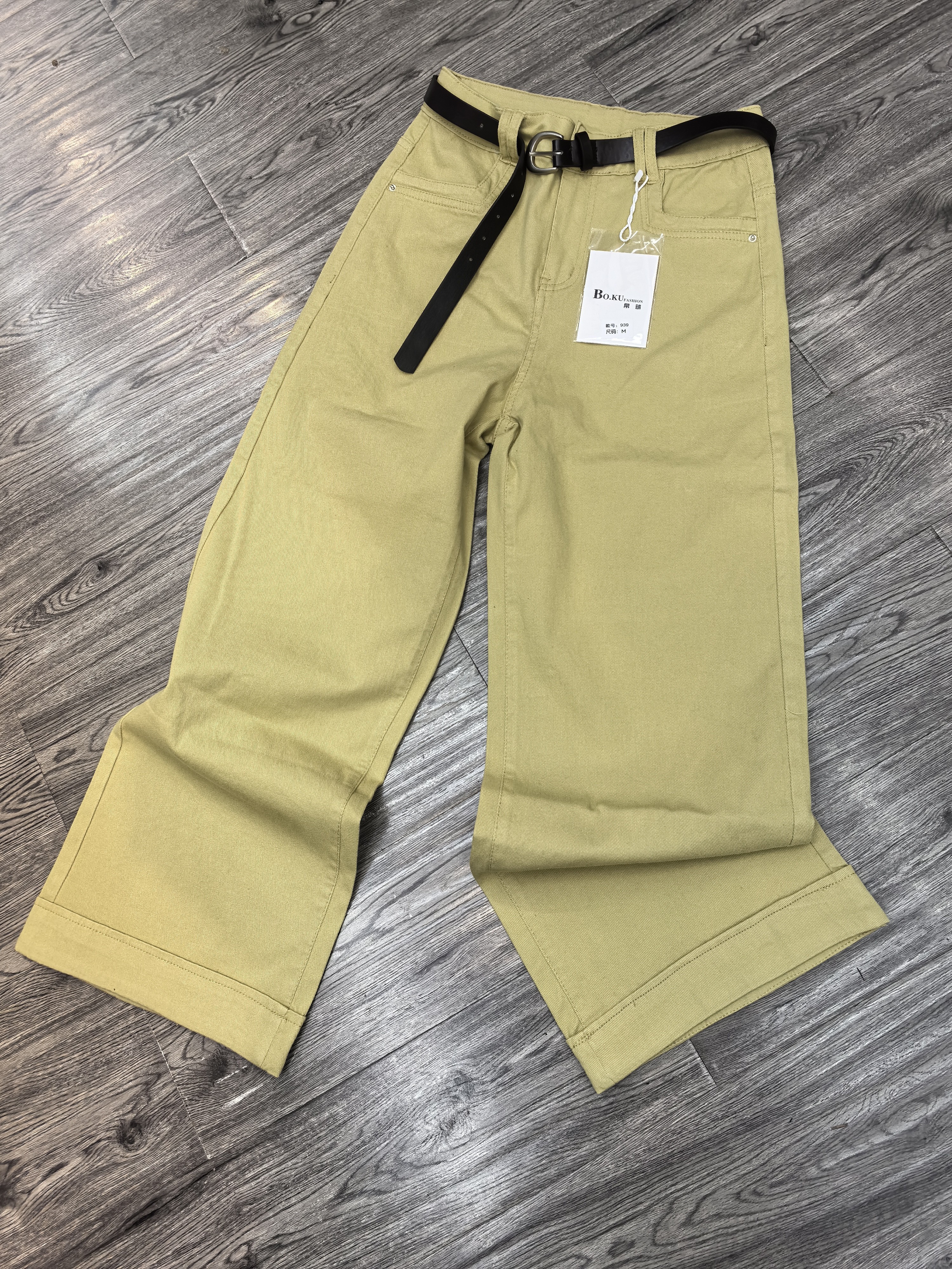 春季新款高腰显瘦直筒牛仔裤宽松百搭九分休闲裤女