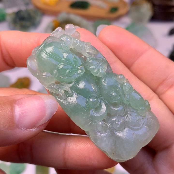 定制翡翠未镶嵌翡翠