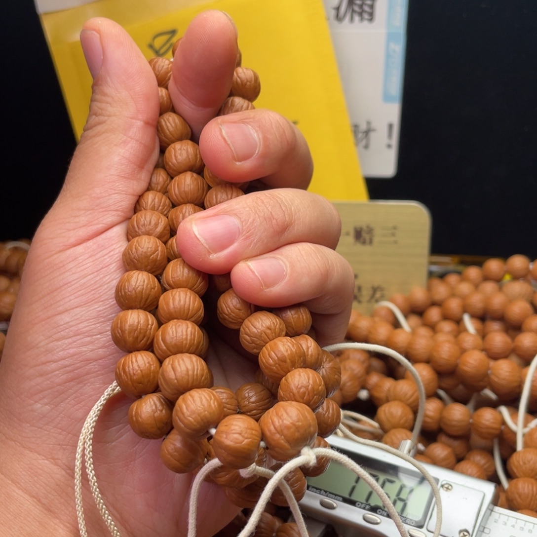 猴头核桃手串南瓜11手持