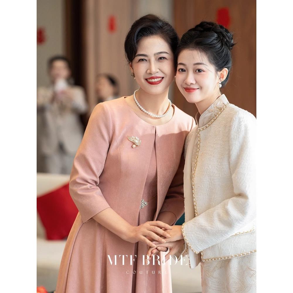 2025春曦妈妈喜宴礼服减龄小香套装高端美观优雅高端款式