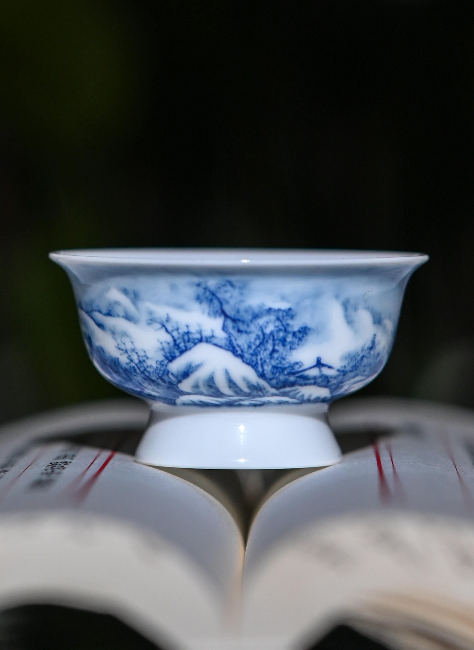 景德镇九段烧妙手青花青花雪景山水主人杯高足杯陶瓷茶杯手绘